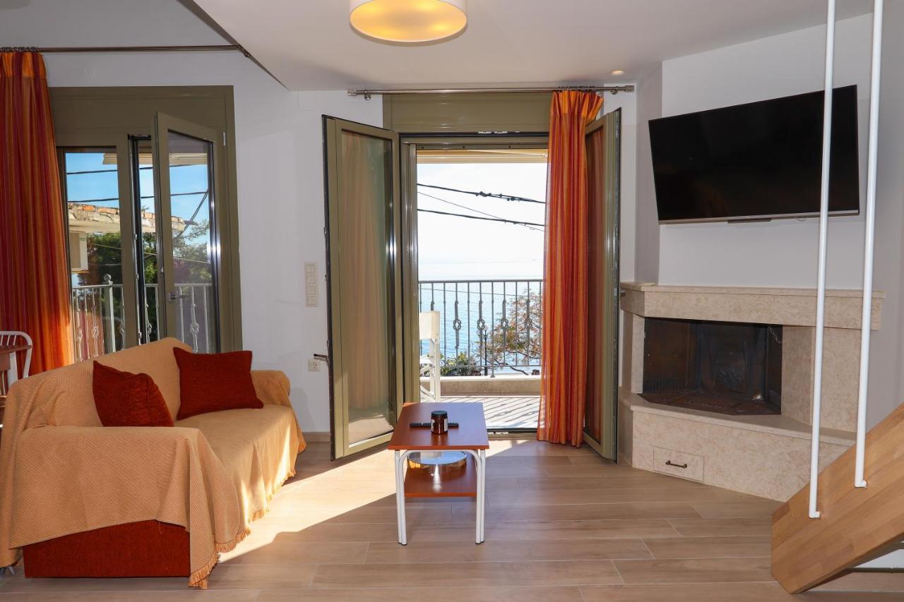 East & West Seaside Apartments Gialtra Luaran gambar