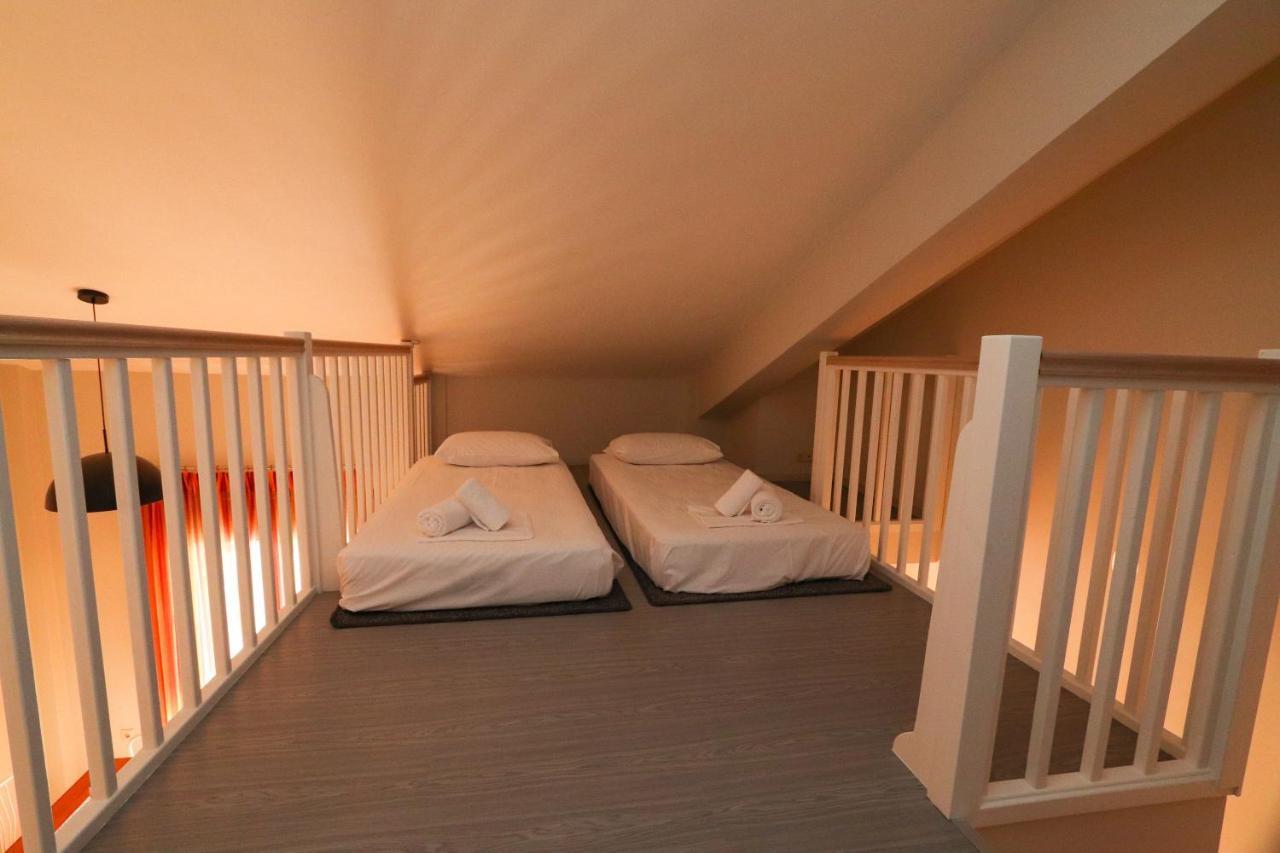 East & West Seaside Apartments Gialtra Luaran gambar