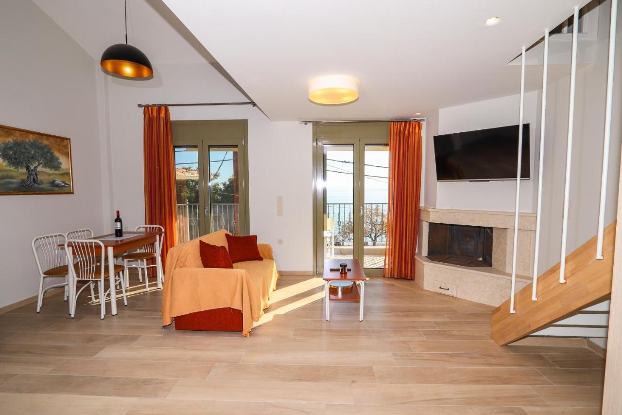 East & West Seaside Apartments Gialtra Luaran gambar