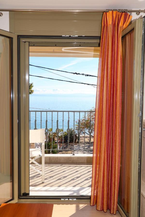 East & West Seaside Apartments Gialtra Luaran gambar