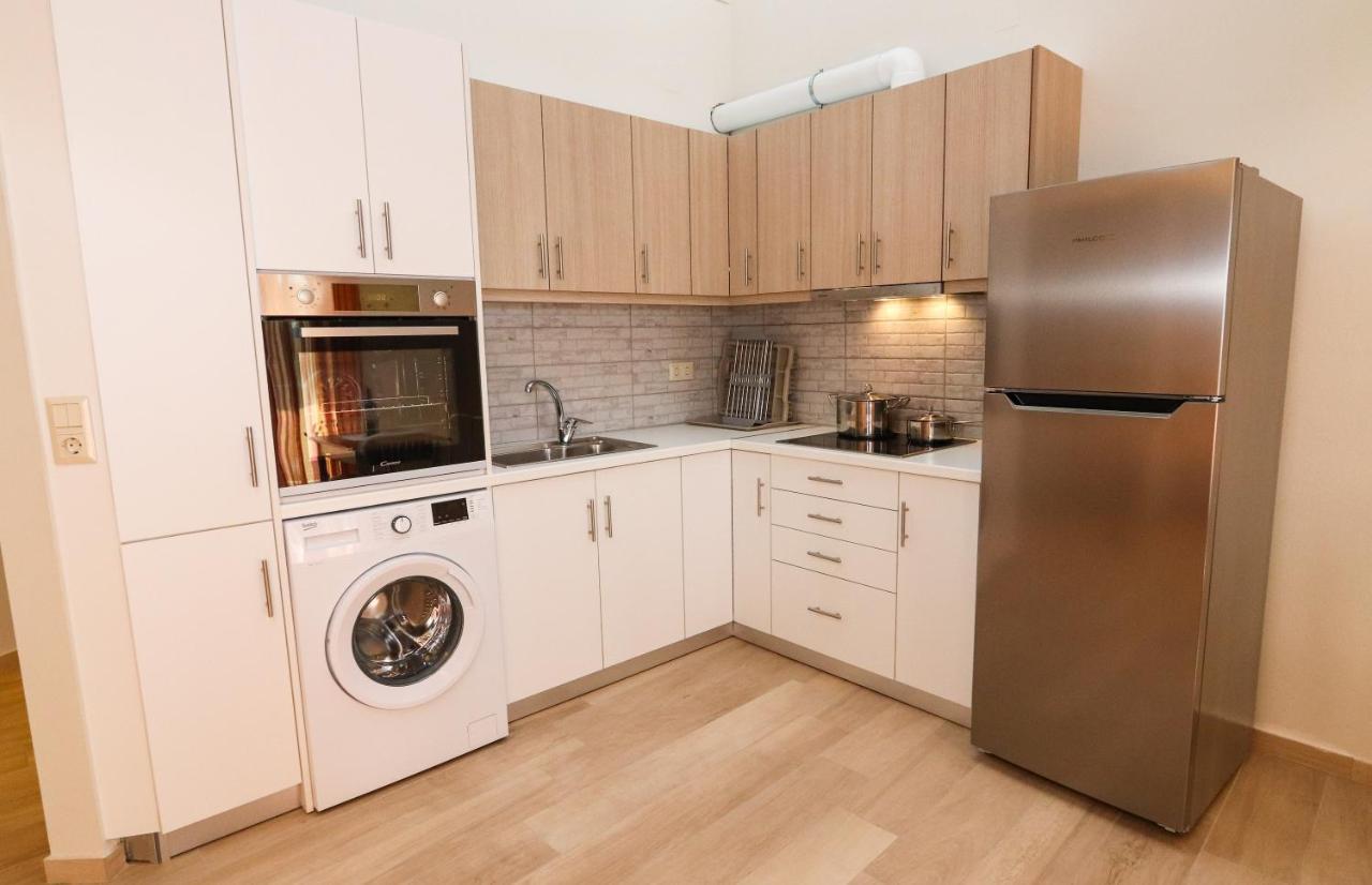 East & West Seaside Apartments Gialtra Luaran gambar